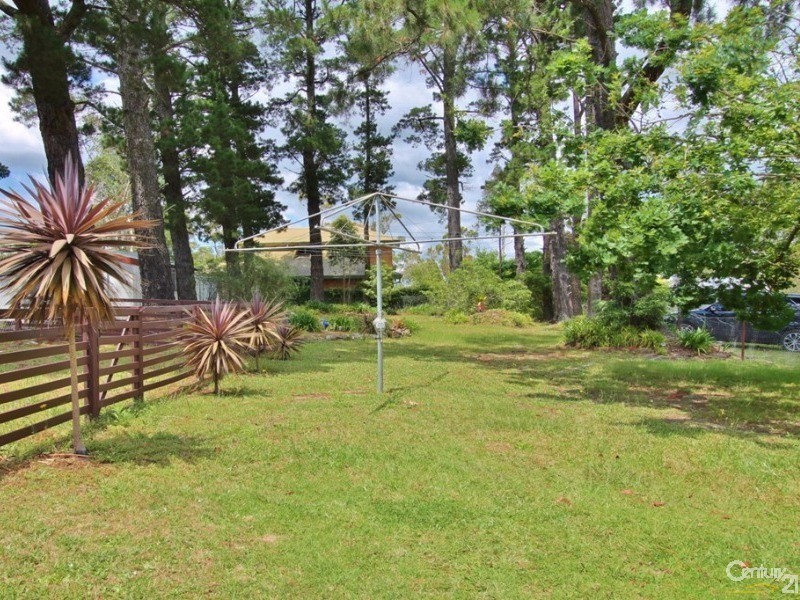 4  RAILWAY PARADE, Hazelbrook NSW 2779