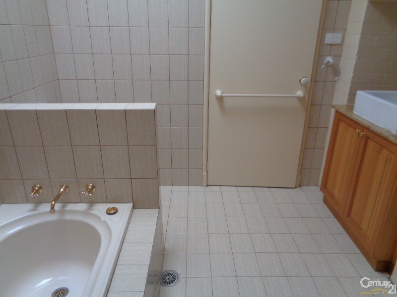 24  WATKINS ROAD, Leura NSW 2780