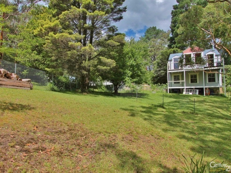 75 Hay Street, Bullaburra NSW 2784