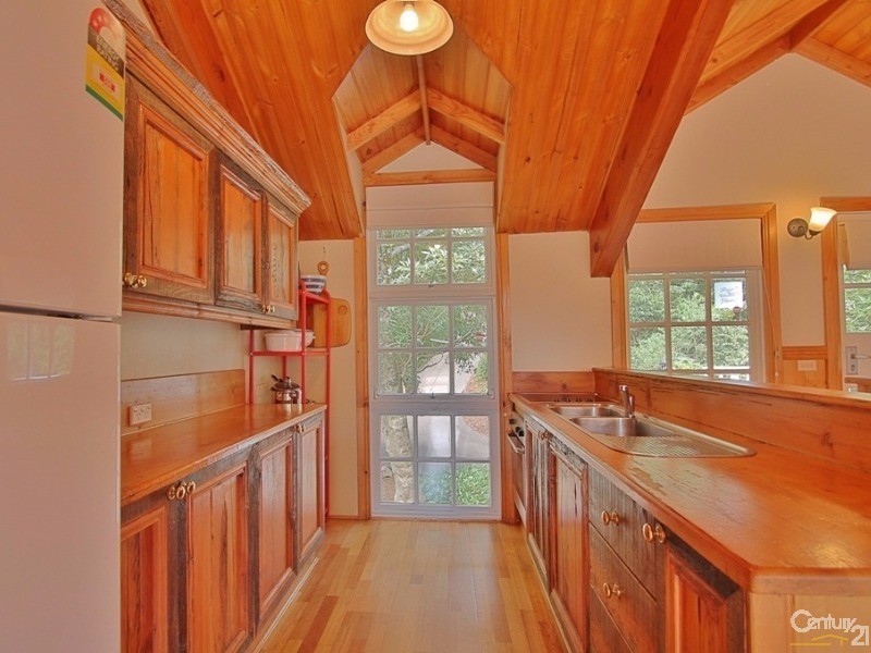 75 Hay Street, Bullaburra NSW 2784