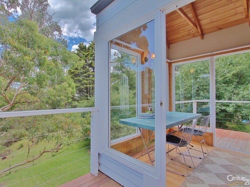 75 Hay Street, Bullaburra NSW 2784