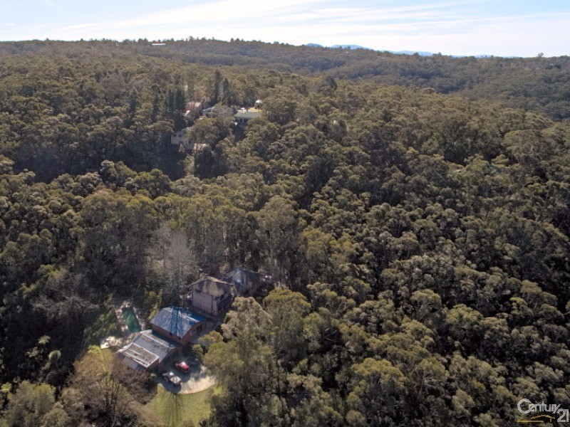 25  Albert Road, Bullaburra NSW 2784