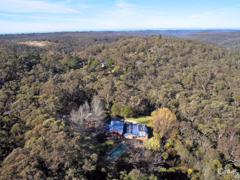 25  Albert Road, Bullaburra NSW 2784