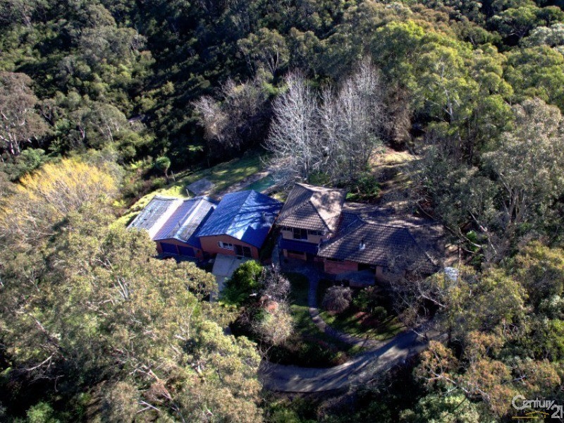 25  Albert Road, Bullaburra NSW 2784