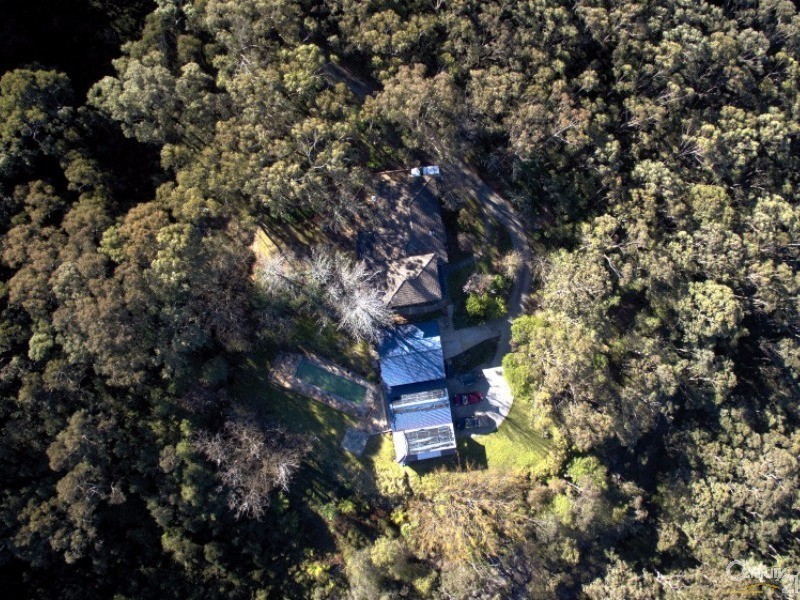 25  Albert Road, Bullaburra NSW 2784