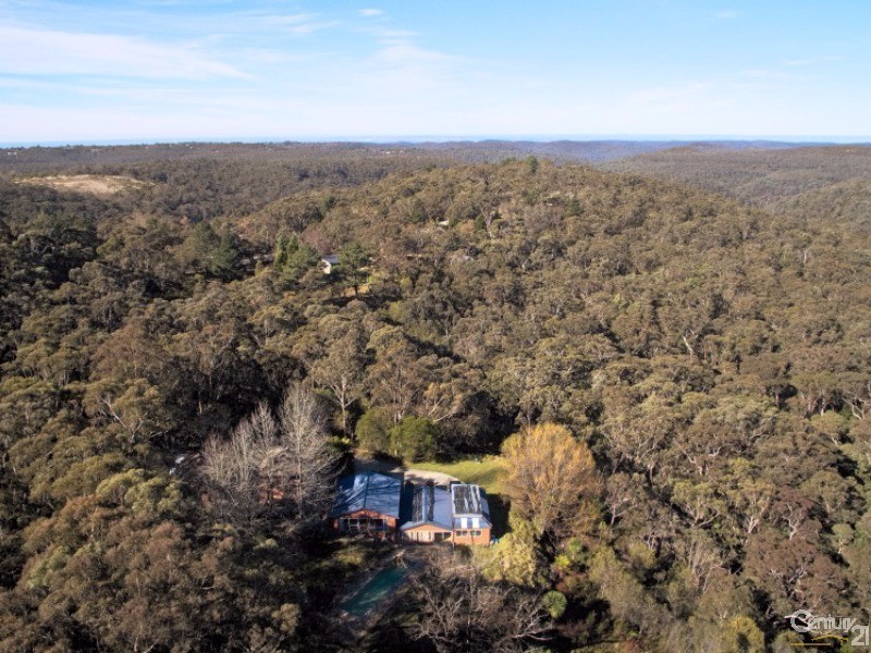 25  Albert Road, Bullaburra NSW 2784