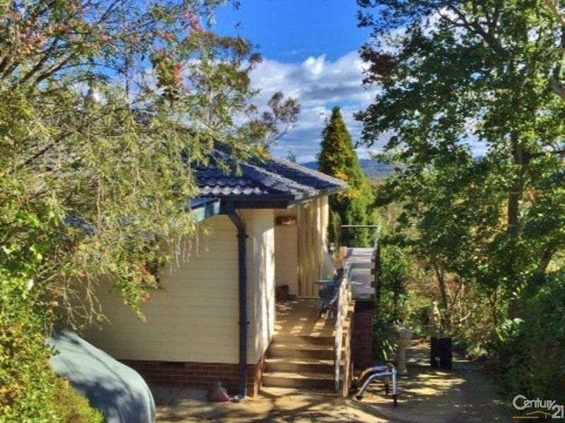 41 Valley Road, Hazelbrook NSW 2779