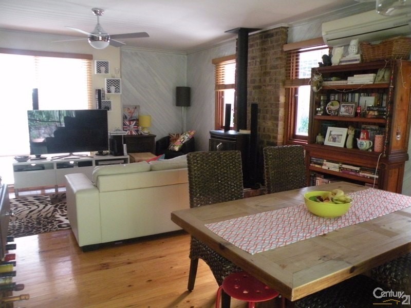 41 Valley Road, Hazelbrook NSW 2779