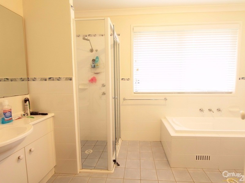 26 Railway Parade, Hazelbrook NSW 2779