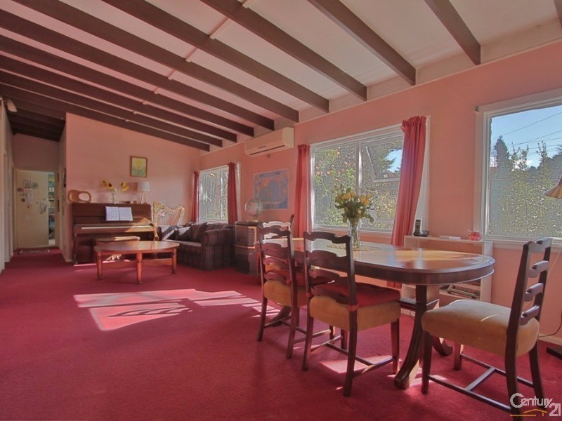 4 Lester Avenue, Hazelbrook NSW 2779