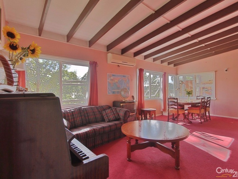 4 Lester Avenue, Hazelbrook NSW 2779