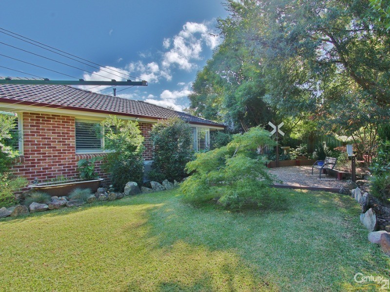 28 Buena Vista Road, Woodford NSW 2778