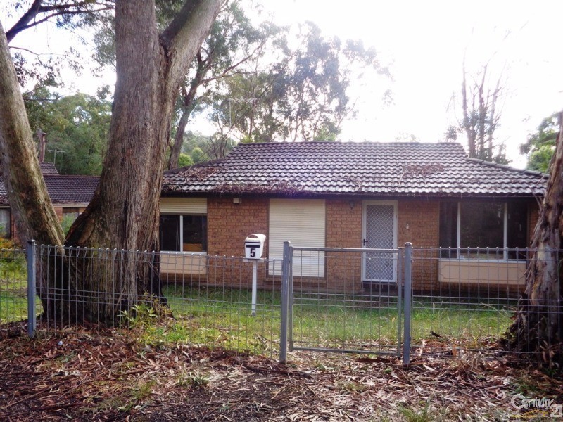 5  Cliff Avenue, Hazelbrook NSW 2779