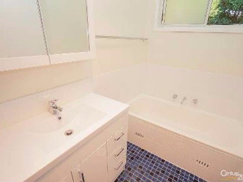 4  Cliff Avenue, Hazelbrook NSW 2779