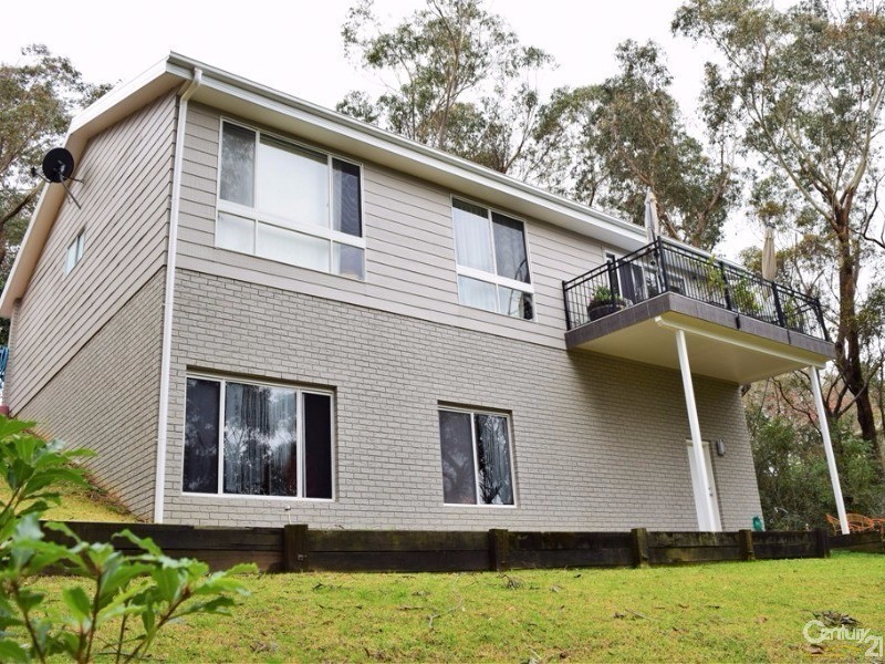 31 Boronia Road, Bullaburra NSW 2784