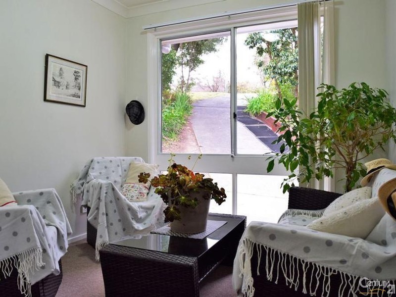 31 Boronia Road, Bullaburra NSW 2784