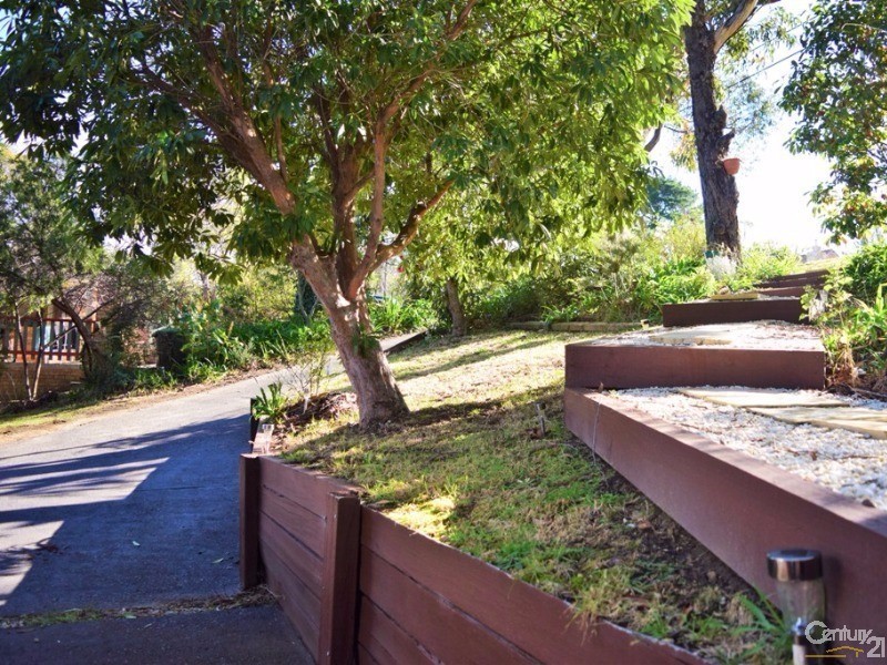 31 Boronia Road, Bullaburra NSW 2784