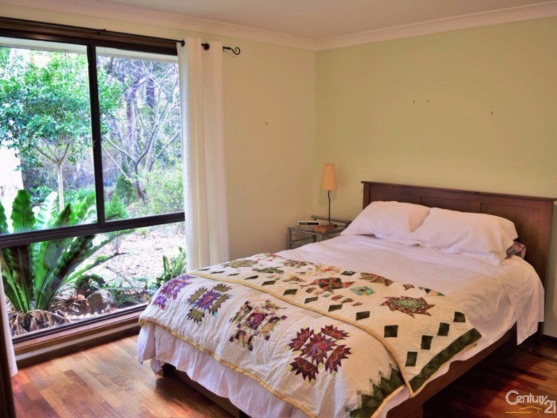 105 Boronia Road, Bullaburra NSW 2784