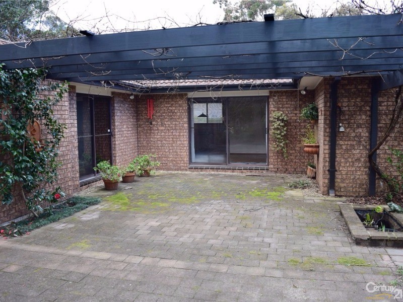 105 Boronia Road, Bullaburra NSW 2784