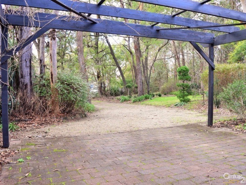 105 Boronia Road, Bullaburra NSW 2784