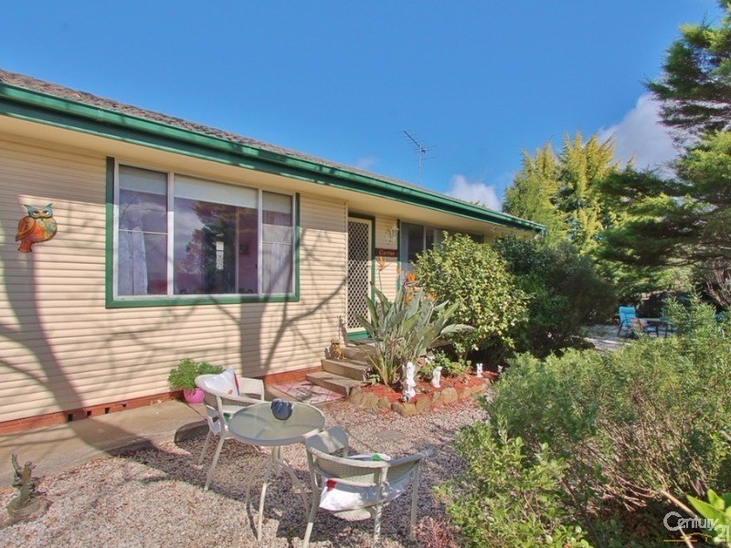 2 Valley Road, Hazelbrook NSW 2779