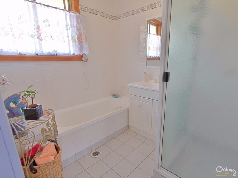 2 Valley Road, Hazelbrook NSW 2779