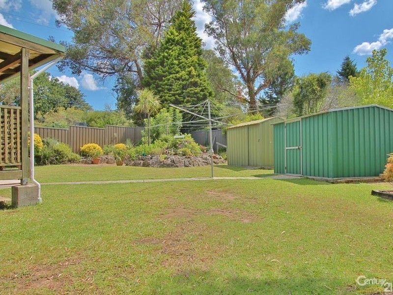 8 Grove Street, Hazelbrook NSW 2779