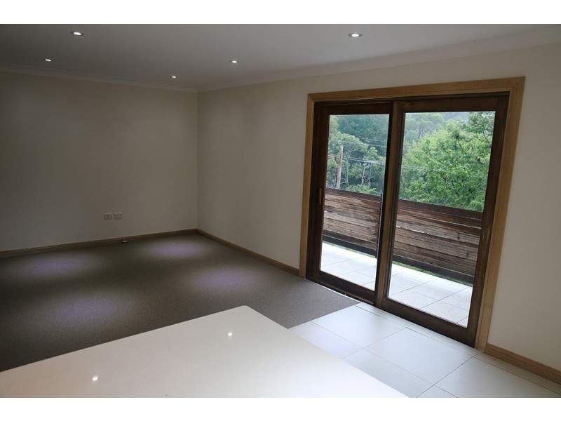 11 Talbot Road, Hazelbrook NSW 2779