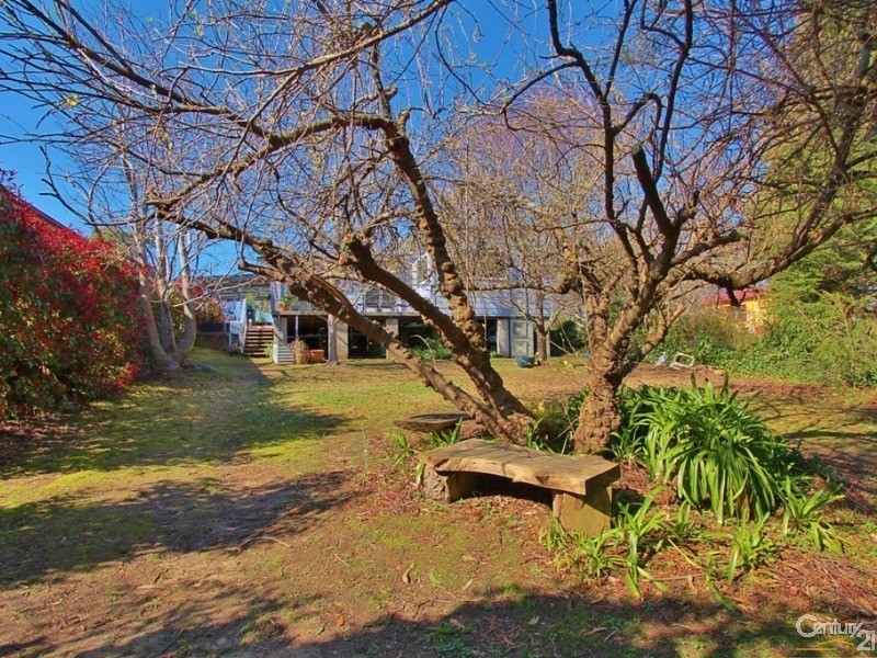 11  Yester Road, Wentworth Falls NSW 2782