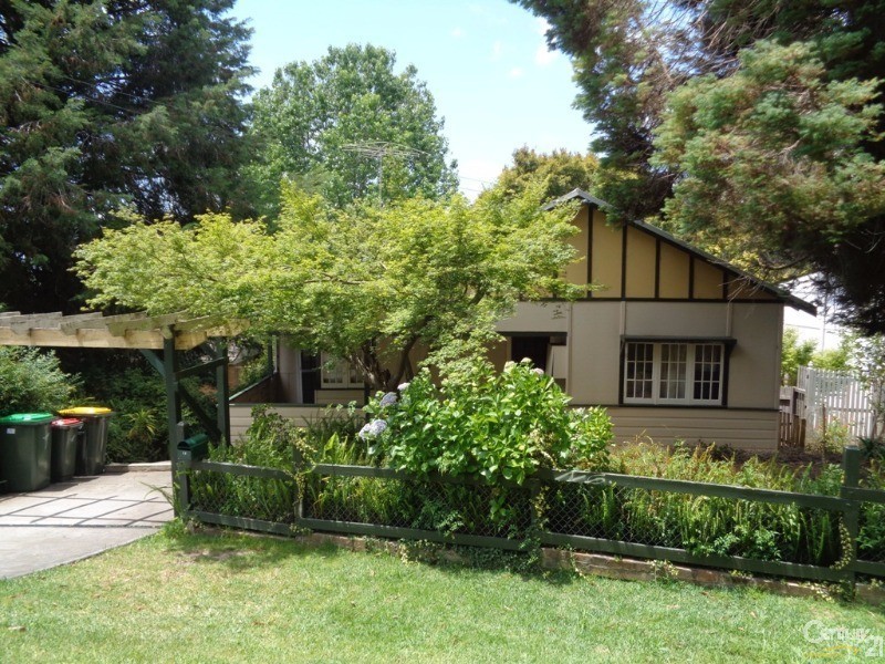 17  Winbourne Road, Hazelbrook NSW 2779