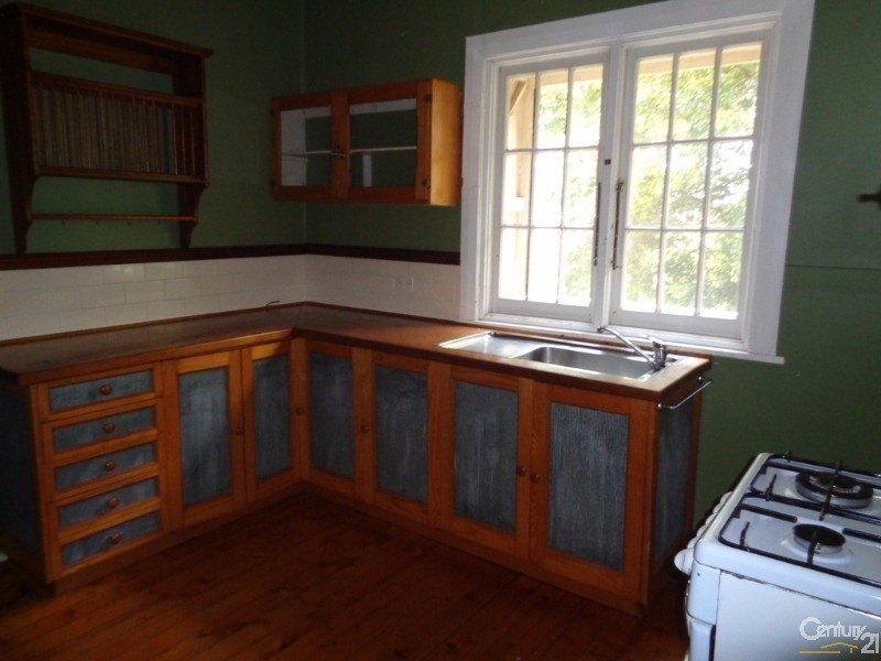 17  Winbourne Road, Hazelbrook NSW 2779