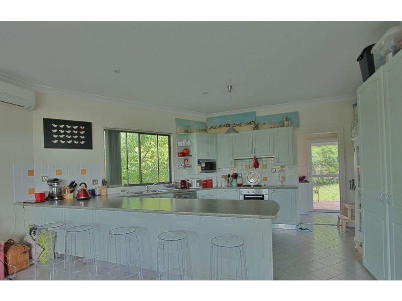 6 Ferguson Avenue, Hazelbrook NSW 2779