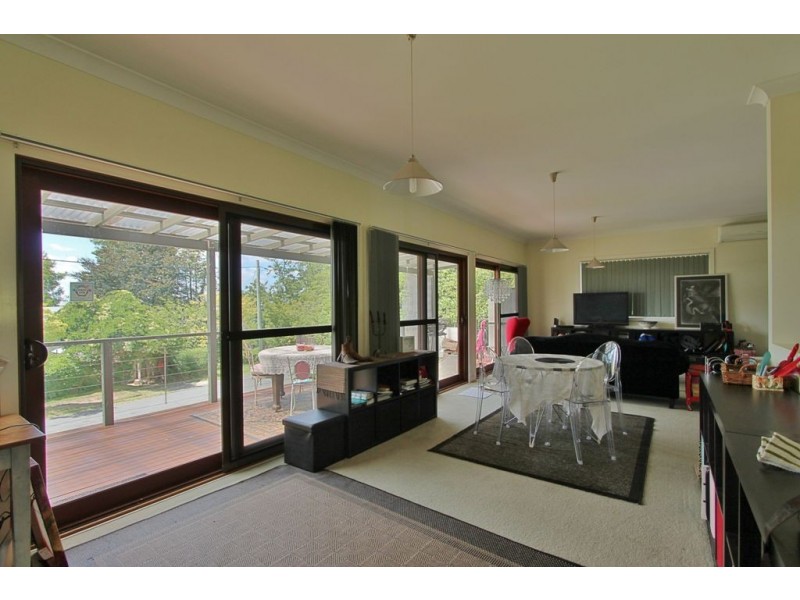 6 Ferguson Avenue, Hazelbrook NSW 2779