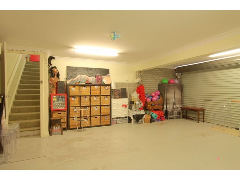 6 Ferguson Avenue, Hazelbrook NSW 2779