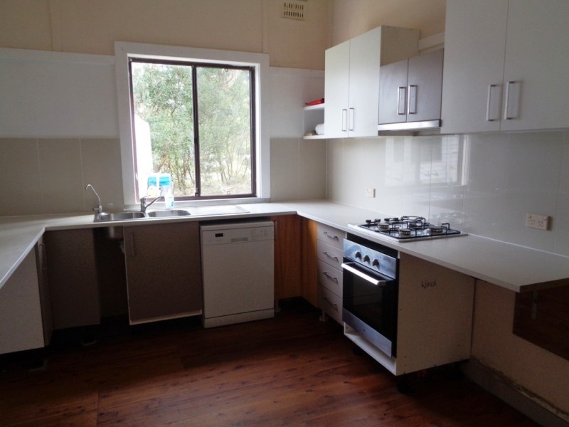 3 Queens Road, Lawson NSW 2783