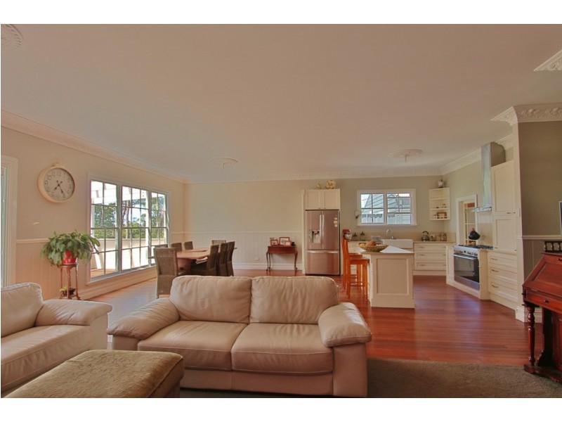 79A Great Western Highway, Woodford NSW 2778