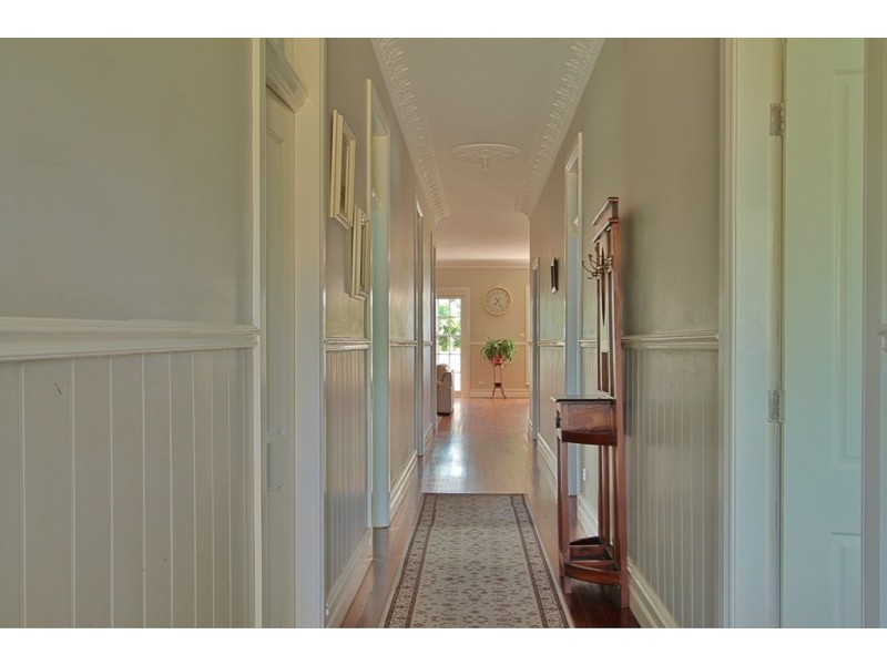 79A Great Western Highway, Woodford NSW 2778