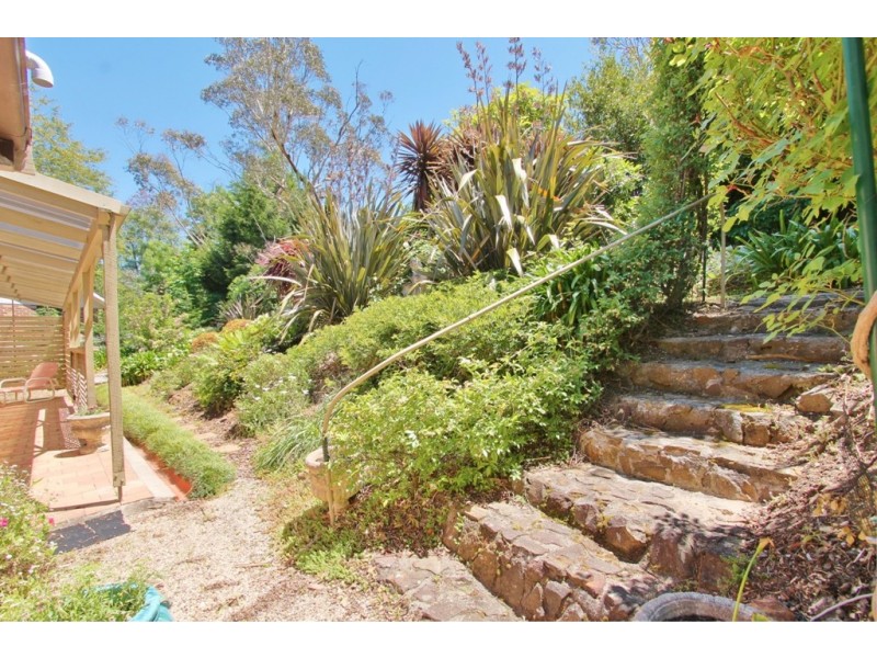 14  Banksia Road, Wentworth Falls NSW 2782