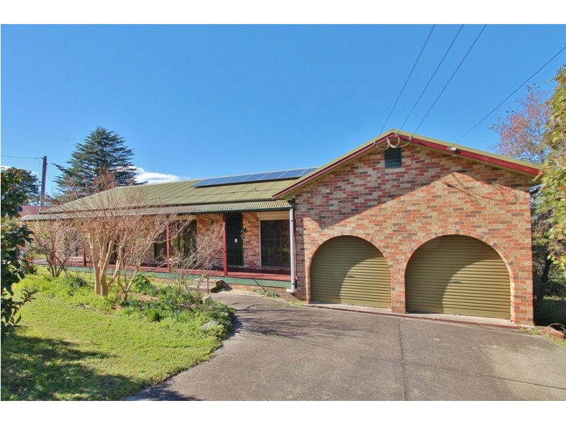 40 Taylor Road, Woodford NSW 2778