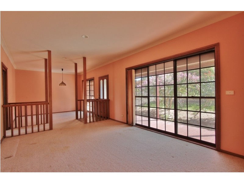 40 Taylor Road, Woodford NSW 2778