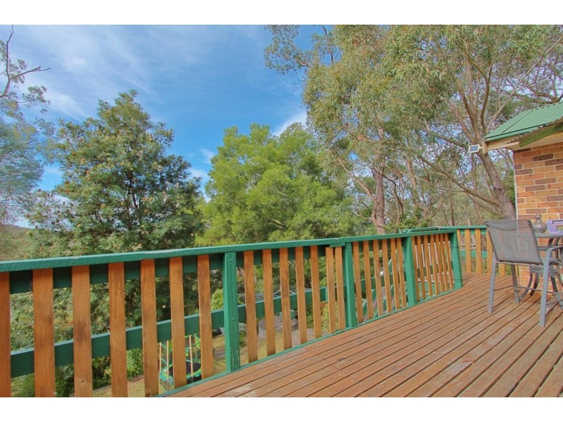 8 John Street, Hazelbrook NSW 2779