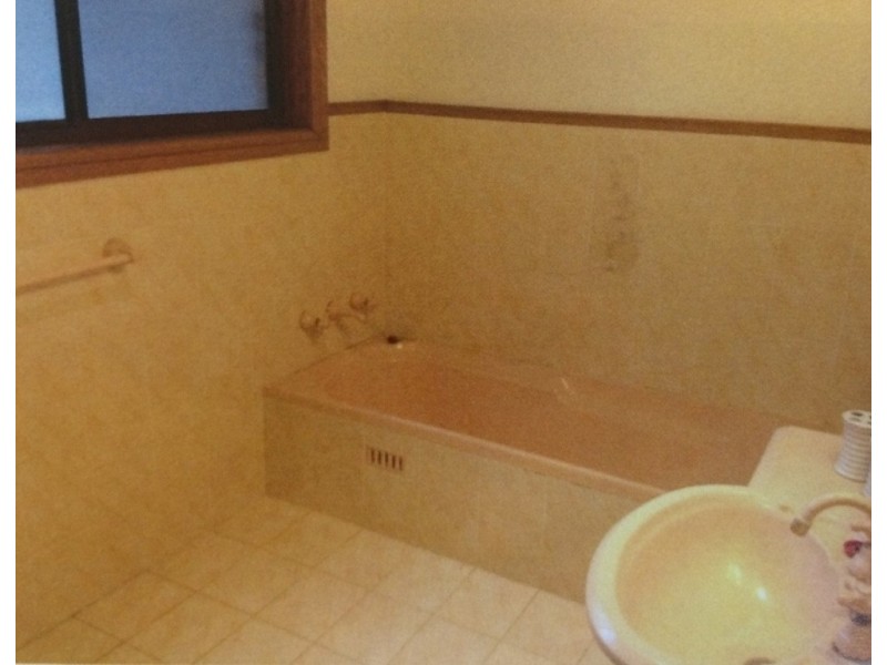 8 John Street, Hazelbrook NSW 2779