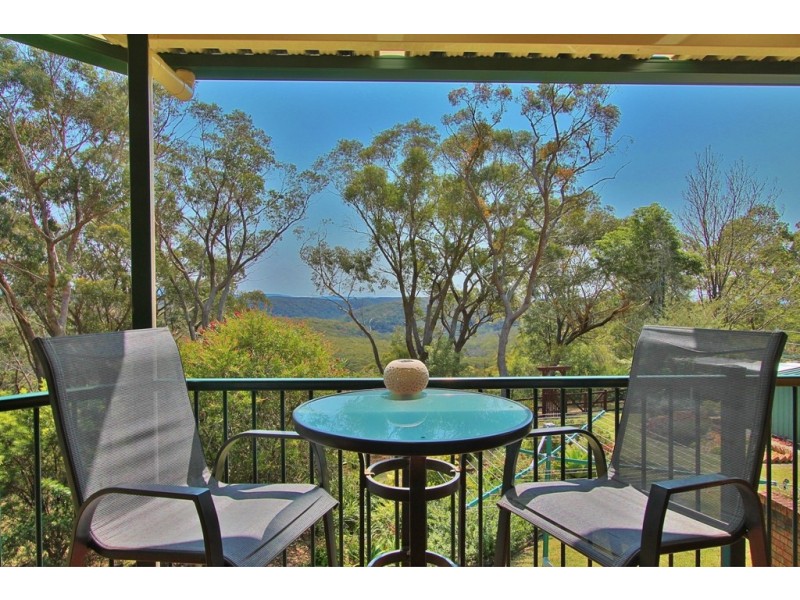 9 Weroona Avenue, Woodford NSW 2778