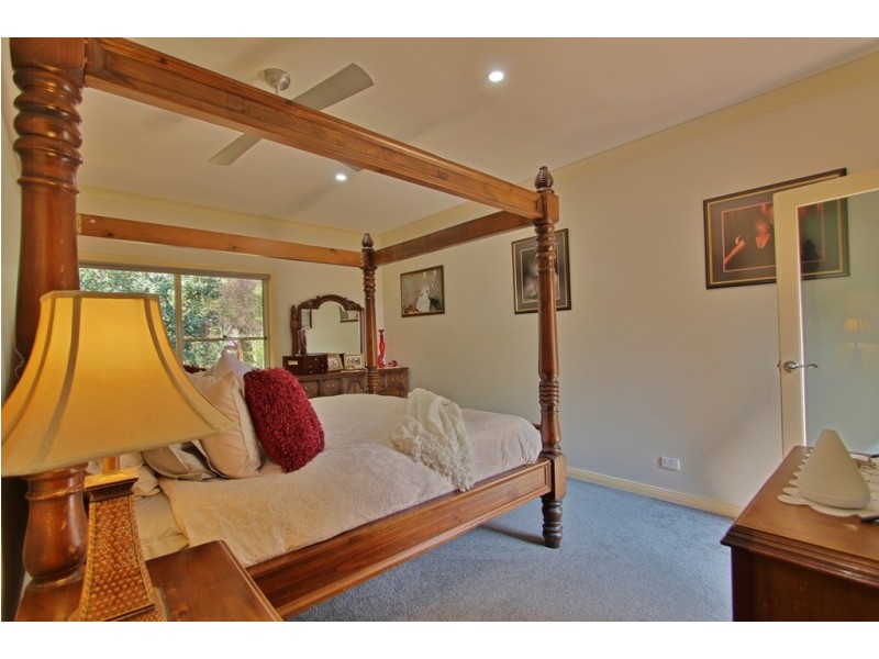 9 Weroona Avenue, Woodford NSW 2778