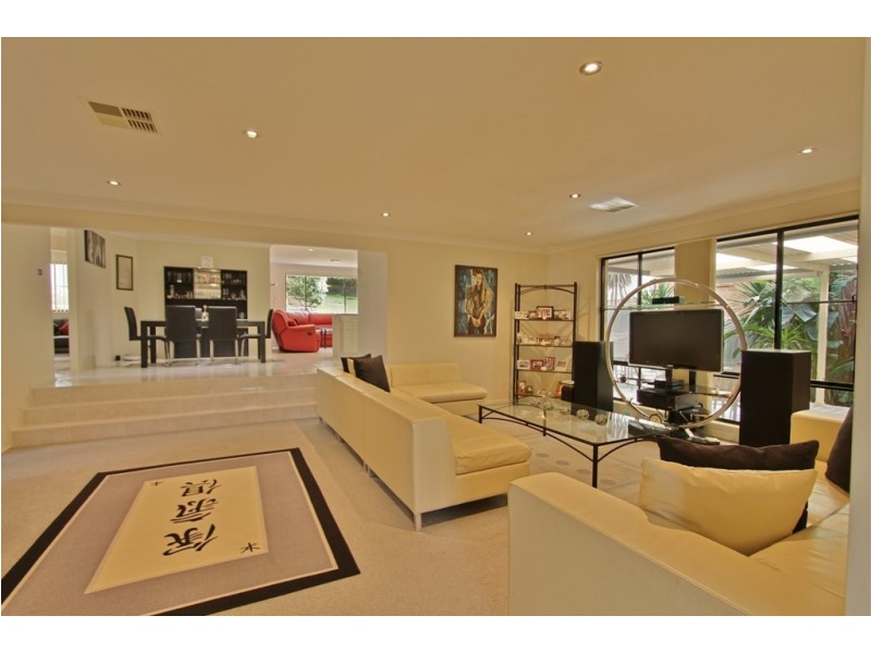 14 Beauford Street, Woodford NSW 2778