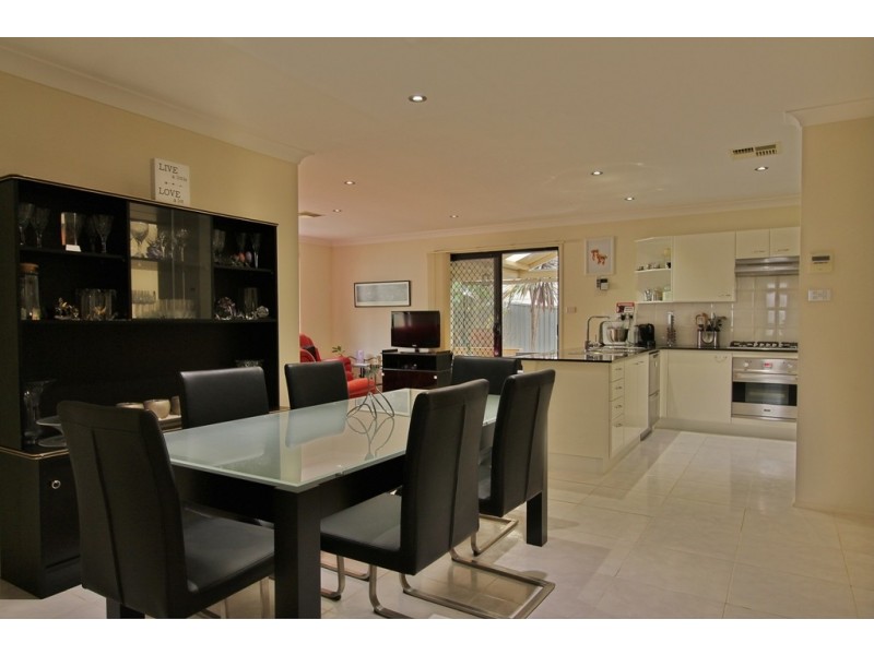 14 Beauford Street, Woodford NSW 2778