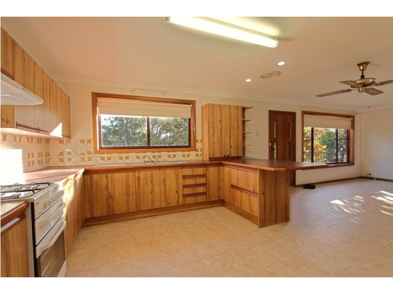 10 Arthur Street, Woodford NSW 2778