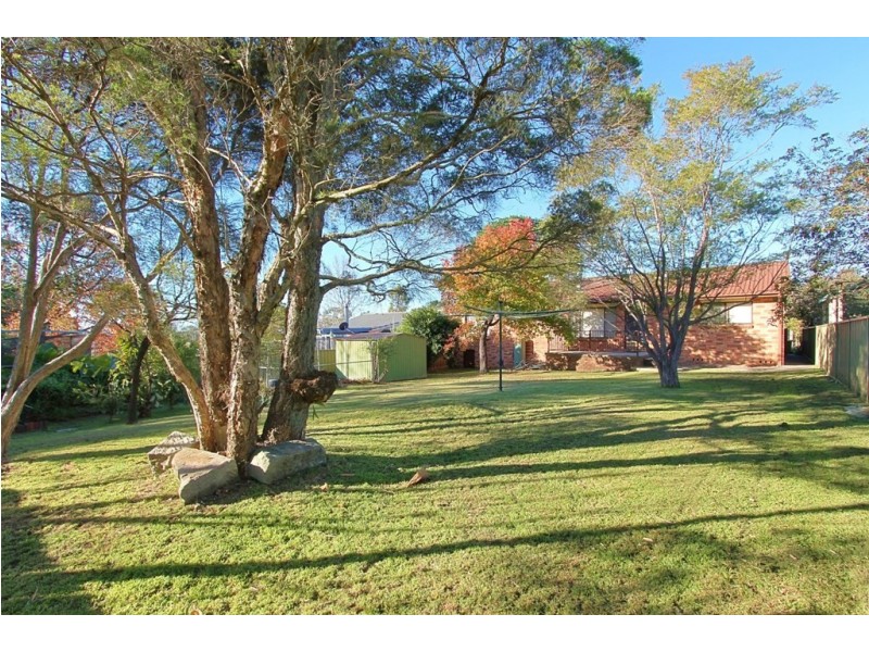 10 Arthur Street, Woodford NSW 2778