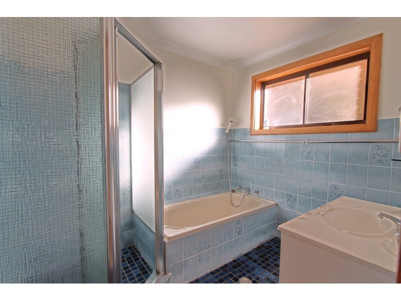 10 Arthur Street, Woodford NSW 2778