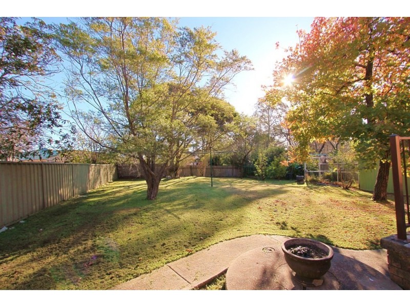 10 Arthur Street, Woodford NSW 2778